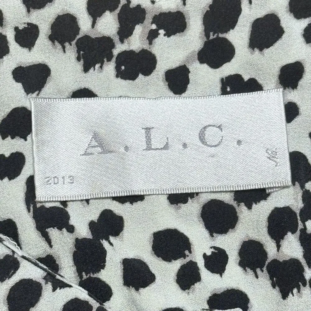 NWOT A.L.C. Animal Print White Black One Button Front Sleeveless Silk Top Sz XS - Picture 6 of 12